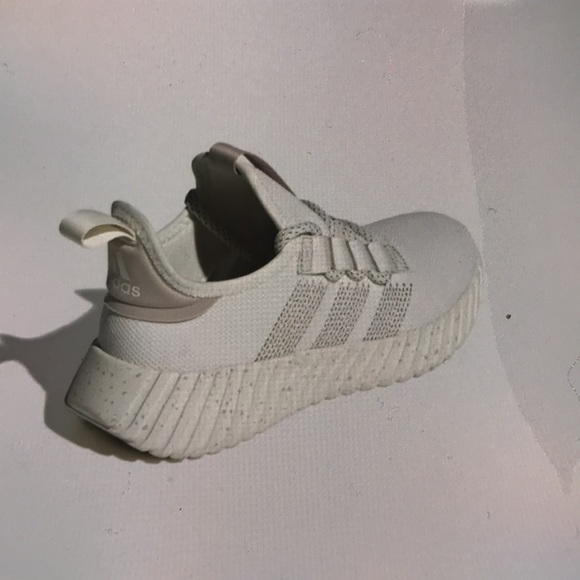 New Adidas Kaptir Flow 6.5 Youth / 8 women BNWT NEW - Picture 8 of 12